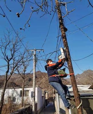 抗擊疫情 北京聯(lián)通在行動(dòng) 千家萬(wàn)戶(hù)的通信守護(hù)者與通信設(shè)備修理